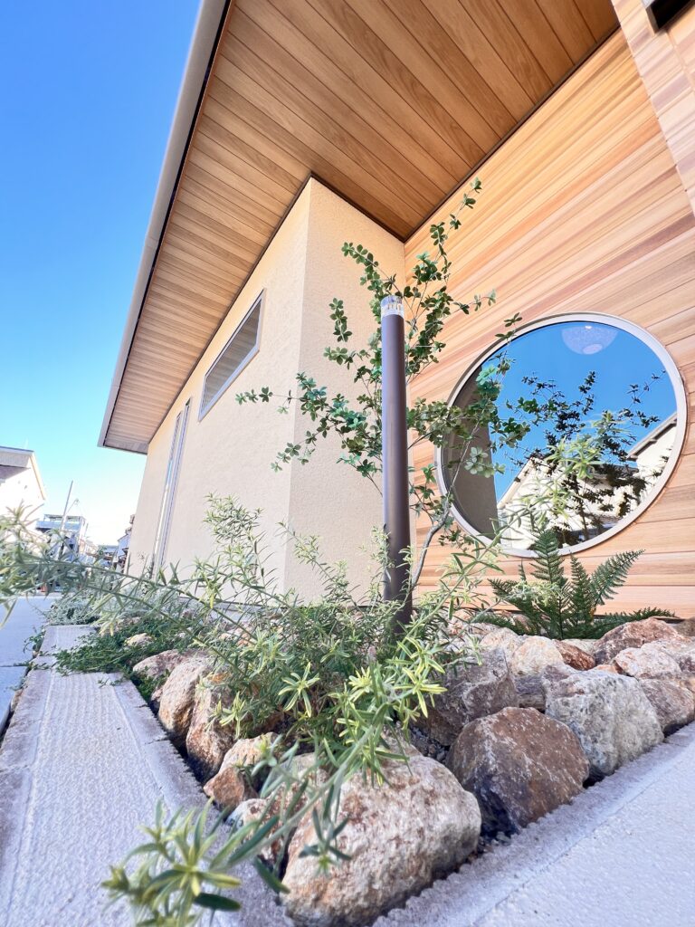 フラット伊丹ひかりの小径